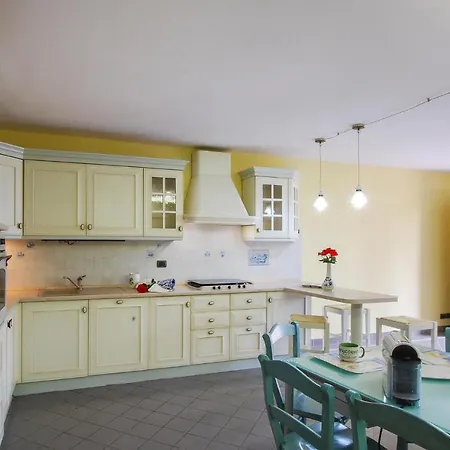 Awesome In With Kitchen Feriehus Civitanova Marche